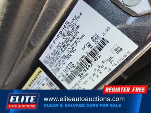 Used 2016 Ford Fusion SE image 26