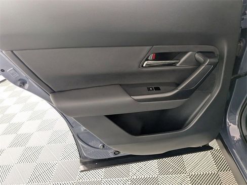 Used 2025 MAZDA CX-50 AWD 2.5 S w/ Premium Plus Pkg image 28