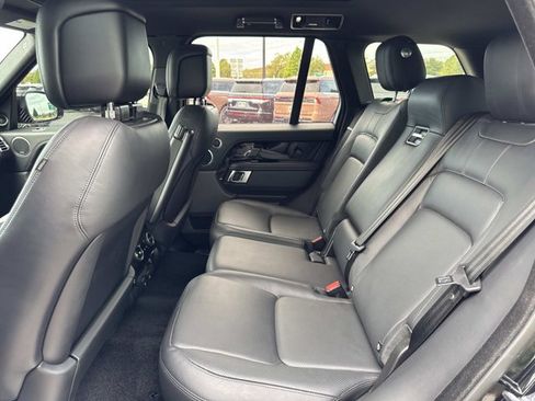 Used 2020 Land Rover Range Rover HSE image 16