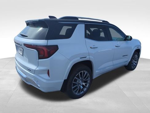 New 2026 GMC Terrain Denali w/ LPO, Black Badging Package AWD/4WD image 5