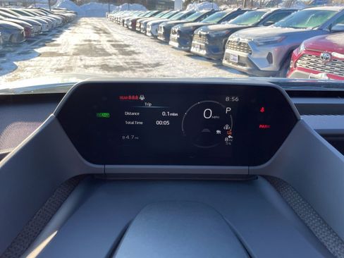 Used 2024 Toyota bZ4X Limited image 25