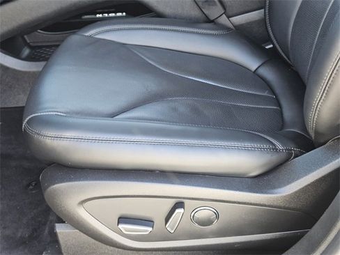 Certified 2023 Lincoln Nautilus Reserve w/ Equipment Group 201A image 24