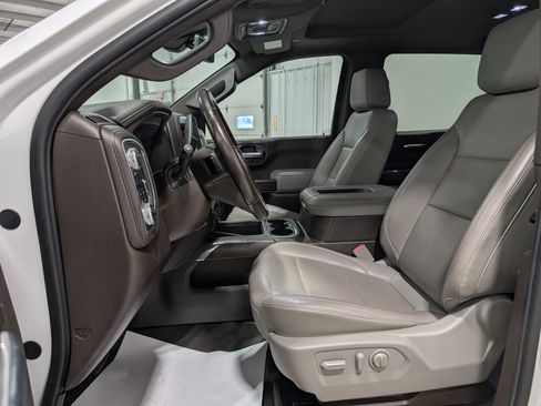 Used 2019 GMC Sierra 1500 SLT w/ SLT Premium Plus Package image 17