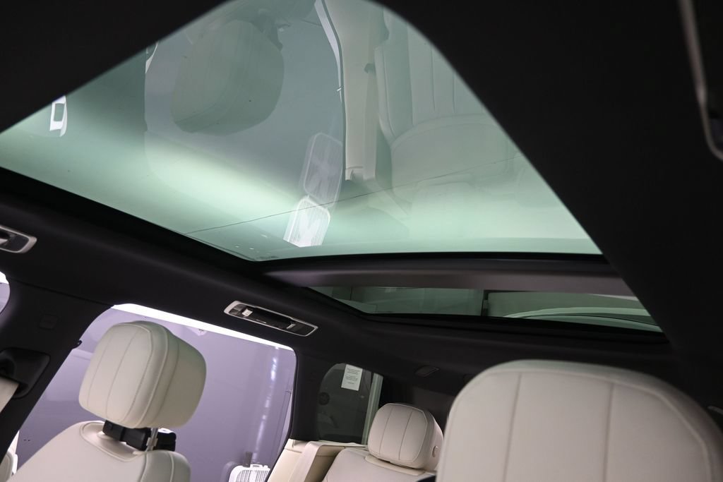 New 2026 Land Rover Range Rover SE AWD/4WD image 29