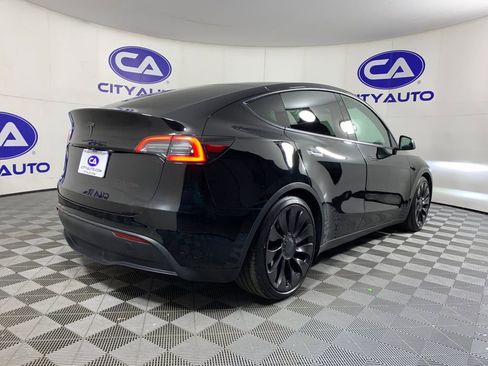 Used 2021 Tesla Model Y Performance AWD/4WD image 3