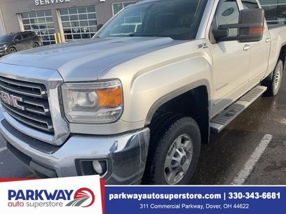 Used 2017 GMC Sierra 2500 SLE w/ SLE Preferred Package