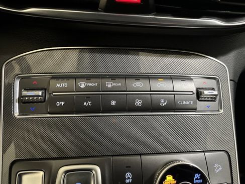 Used 2022 Hyundai Santa Fe SEL w/ Convenience Package image 33