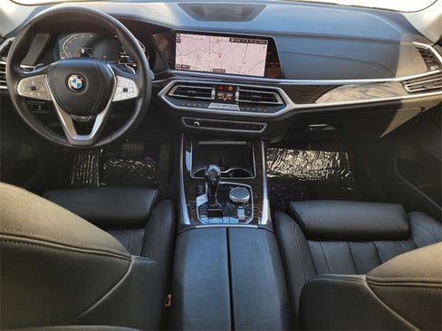 Used 2021 BMW X7 xDrive40i w/ Parking Assistance Package image 12
