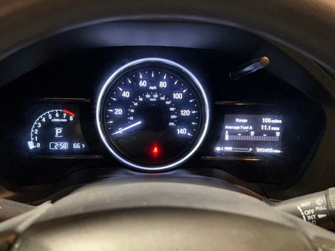 Used 2021 Honda HR-V EX image 18