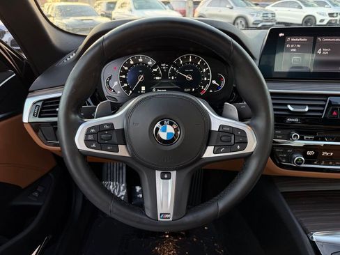 Used 2019 BMW 530i xDrive image 16
