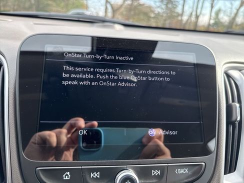 Used 2025 Chevrolet Malibu LT image 24