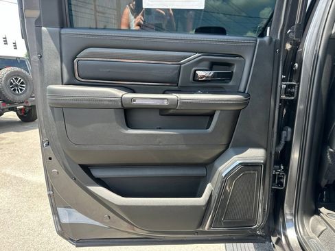 Used 2024 RAM 2500 Limited AWD/4WD image 16