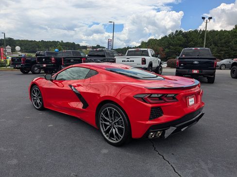 Used 2025 Chevrolet Corvette Stingray Preferred Cpe w/ Battery Protection Package RWD image 7