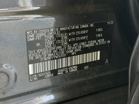 Used 2023 Toyota RAV4 XLE w/ Convenience Package image 27