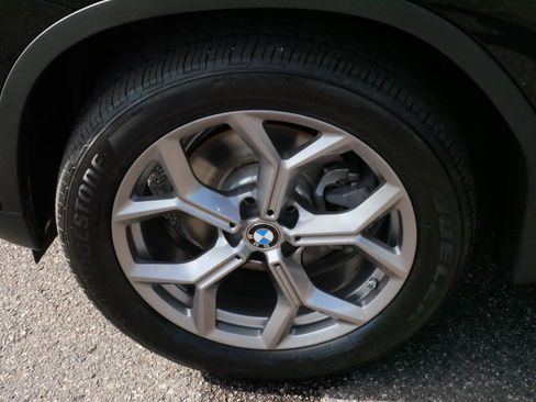 Used 2023 BMW X3 xDrive30i w/ Convenience Package AWD/4WD image 15
