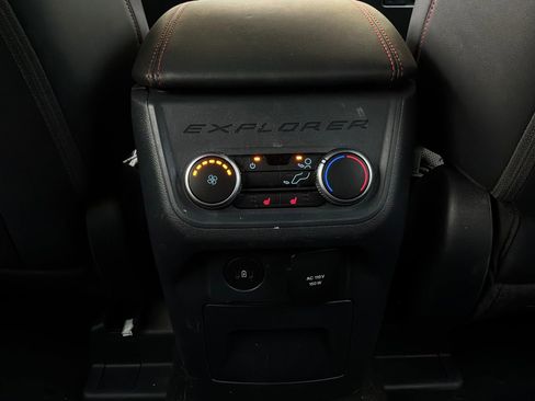 Used 2025 Ford Explorer ST AWD/4WD image 14