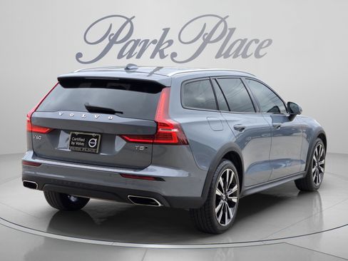 Used 2022 Volvo V60 T5 Cross Country w/ Advanced Package AWD/4WD image 6