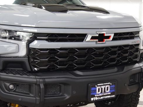 Used 2024 Chevrolet Silverado 1500 ZR2 w/ ZR2 Bison Edition AWD/4WD image 13