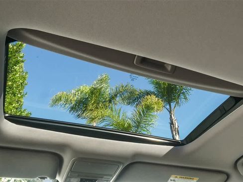 Used 2023 Honda Odyssey EX-L image 15