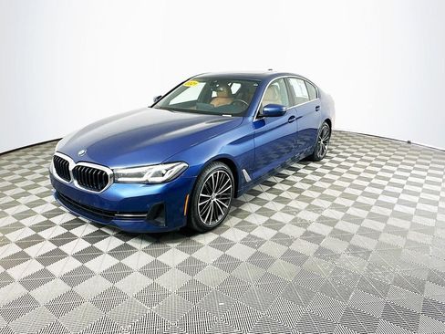 Used 2021 BMW 530i xDrive w/ Convenience Package AWD/4WD image 5