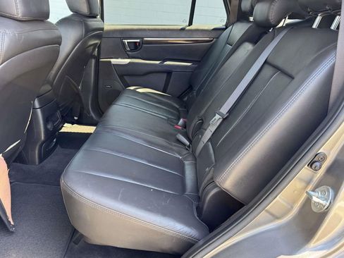 Used 2012 Hyundai Santa Fe Limited FWD image 15