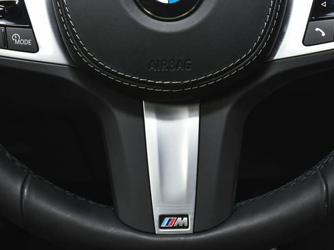 Used 2026 BMW X7 xDrive40i AWD/4WD image 37