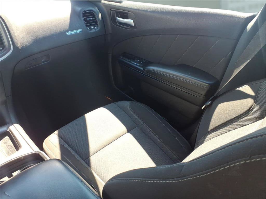 Used 2022 Dodge Charger SXT w/ Blacktop Package RWD image 22