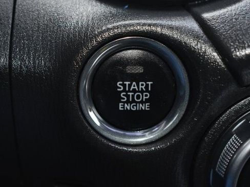 Used 2017 FIAT 124 Spider Classica image 21