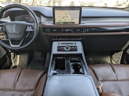 Used 2023 Lincoln Aviator Reserve w/ Equipment Group 201A image 21
