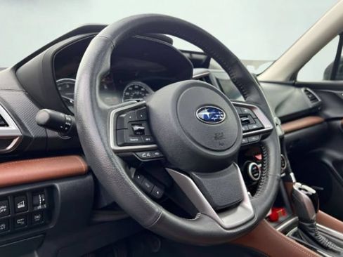 Used 2019 Subaru Forester Touring AWD/4WD image 3