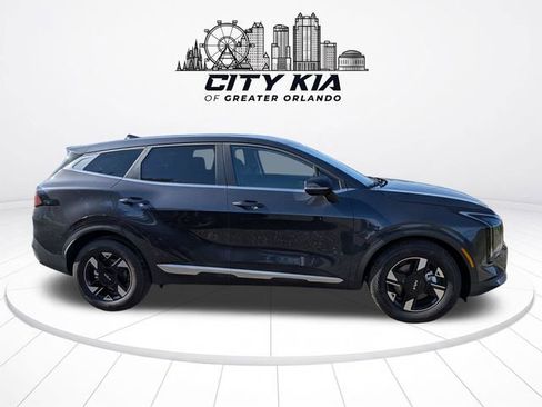 New 2026 Kia Sportage LX w/ LX Convenience Package FWD image 7