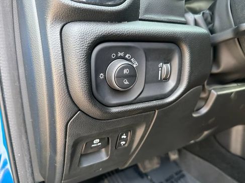 Used 2023 RAM 1500 Big Horn AWD/4WD image 13