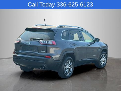 Used 2021 Jeep Cherokee Latitude Lux w/ Sun & Sound Group AWD/4WD image 6