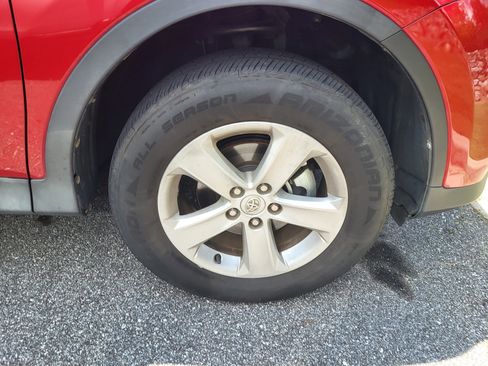 Used 2014 Toyota RAV4 XLE FWD image 7