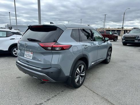 Used 2023 Nissan Rogue SL w/ SL Premium Package FWD image 7