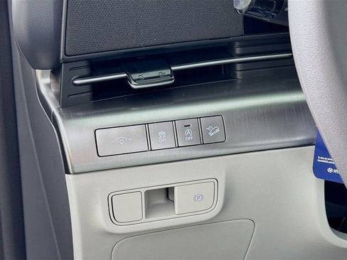 New 2026 Hyundai Kona SE FWD image 13