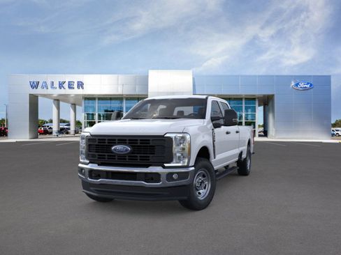 New 2026 Ford F350 XL w/ FX4 Off-Road Package AWD/4WD image 2