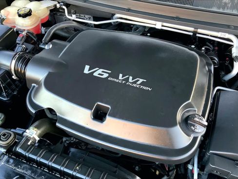 Used 2018 Chevrolet Colorado ZR2 w/ ZR2 Midnight Special Edition image 33