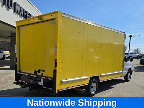 Used 2024 Ford E-350 and Econoline 350 Super Duty w/ Driver's Safety Package image 3