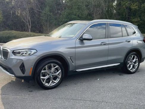 Used 2024 BMW X3 xDrive30i w/ Premium Package image 4