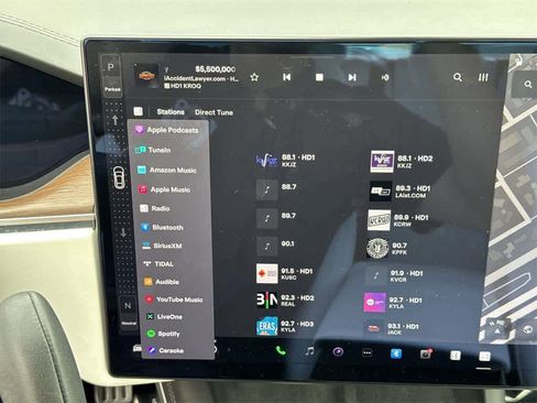 Used 2023 Tesla Model S image 19