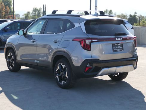 New 2026 Kia Seltos EX image 5