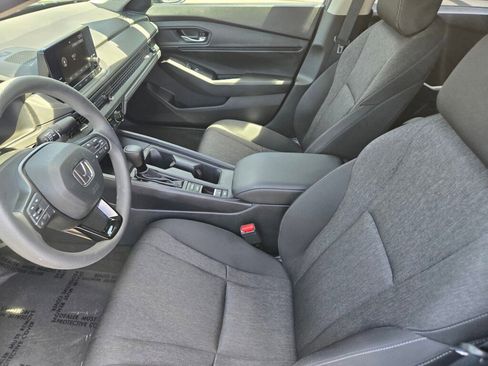 Certified 2023 Honda Accord EX image 20