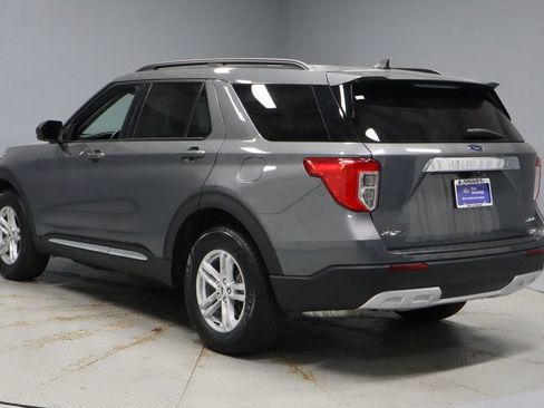 Certified 2024 Ford Explorer XLT w/ Equipment Group 202A AWD/4WD image 9