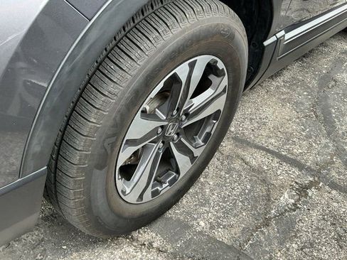 Used 2018 Honda CR-V LX image 10