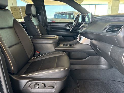 Certified 2023 GMC Yukon XL SLT image 22