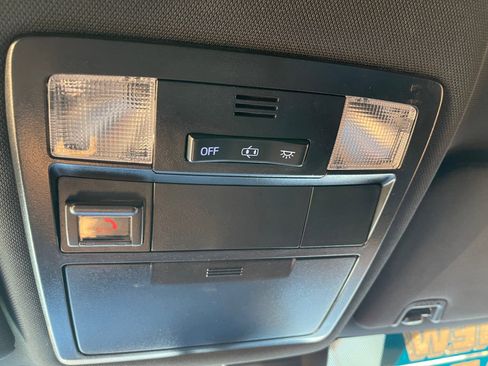 Used 2021 Toyota Tacoma SR5 image 31