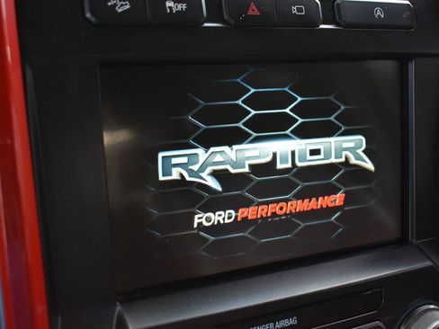 Used 2018 Ford F150 Raptor w/ Equipment Group 802A Luxury AWD/4WD image 22