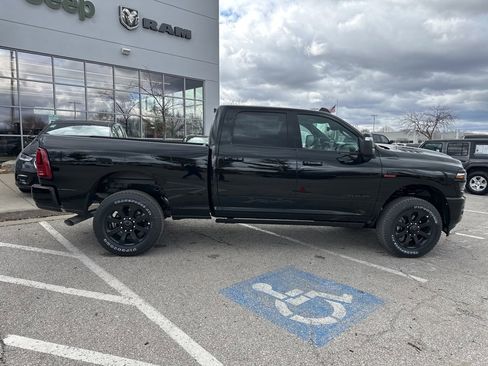 New 2026 RAM 3500 Laramie image 34