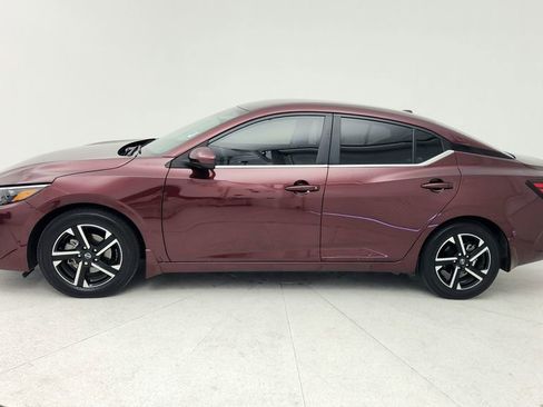 Used 2024 Nissan Sentra SV image 5